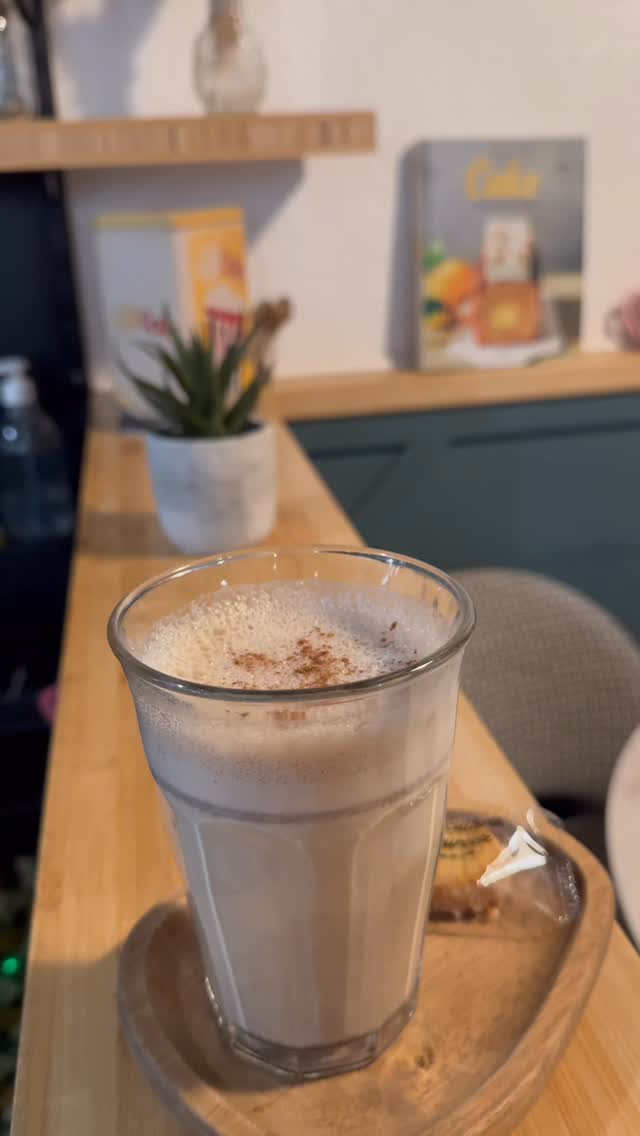 Café au lait préparé chez AM♡UR CAFE